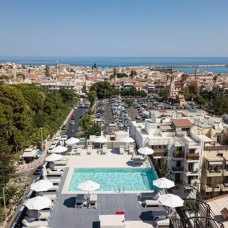 Jo An Palace Hotel 4*